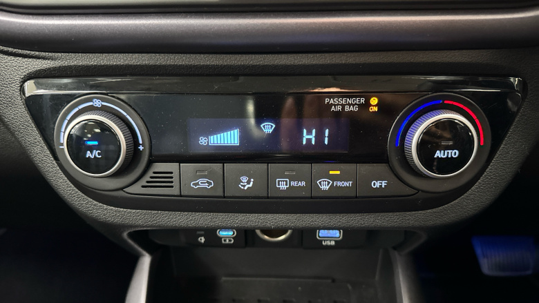 Hyundai i10 1.0 [63] Premium 5dr Auto [Nav] Petrol Hatchback